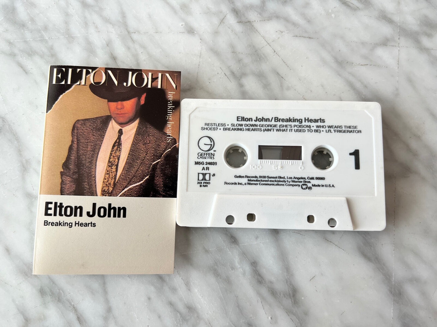 Elton John – Breaking Hearts (1984)