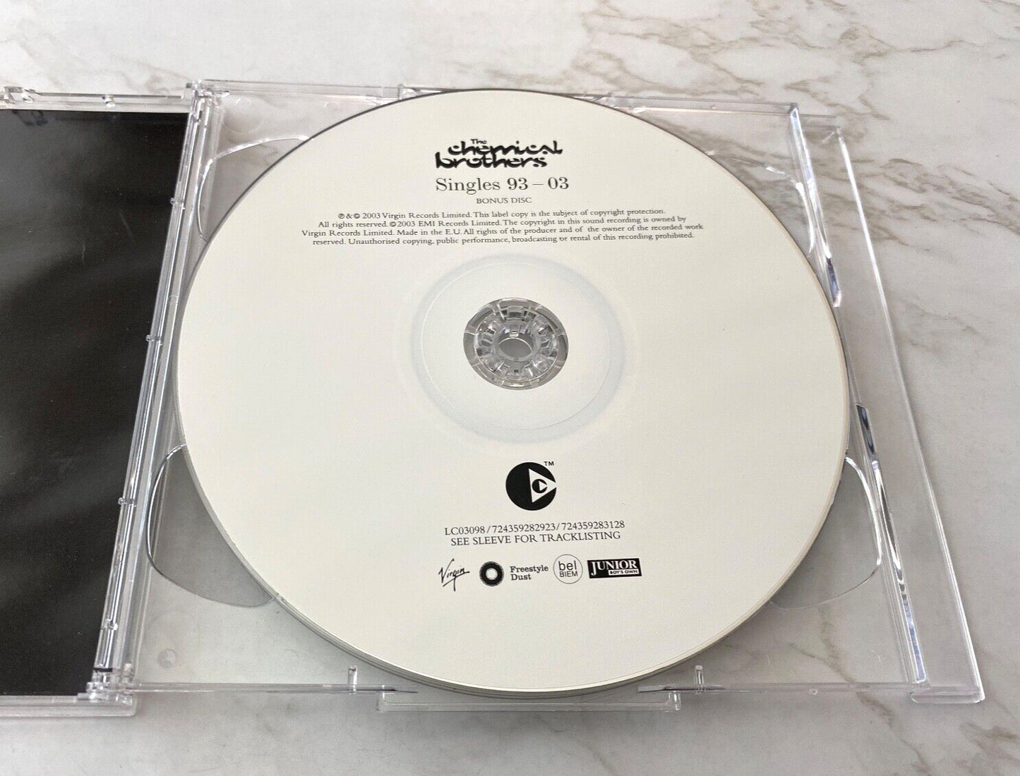 The Chemical Brothers – Singles 93-03 (2003) [UK PRESS]