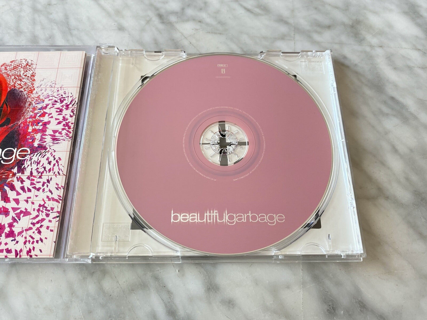 Garbage – Beautiful Garbage (2001)