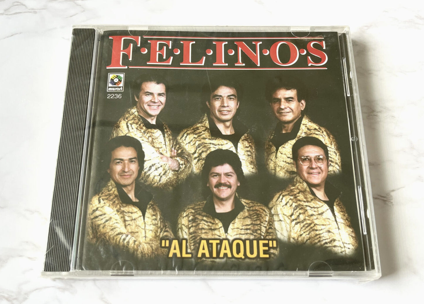 Felinos – Al Ataque (2000)