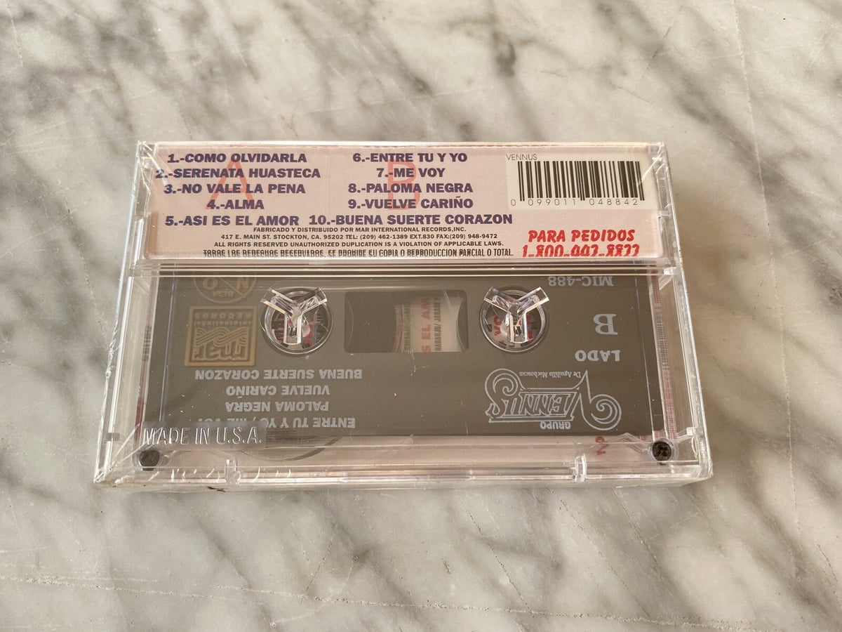 Grupo Vennus – Con Mariachi