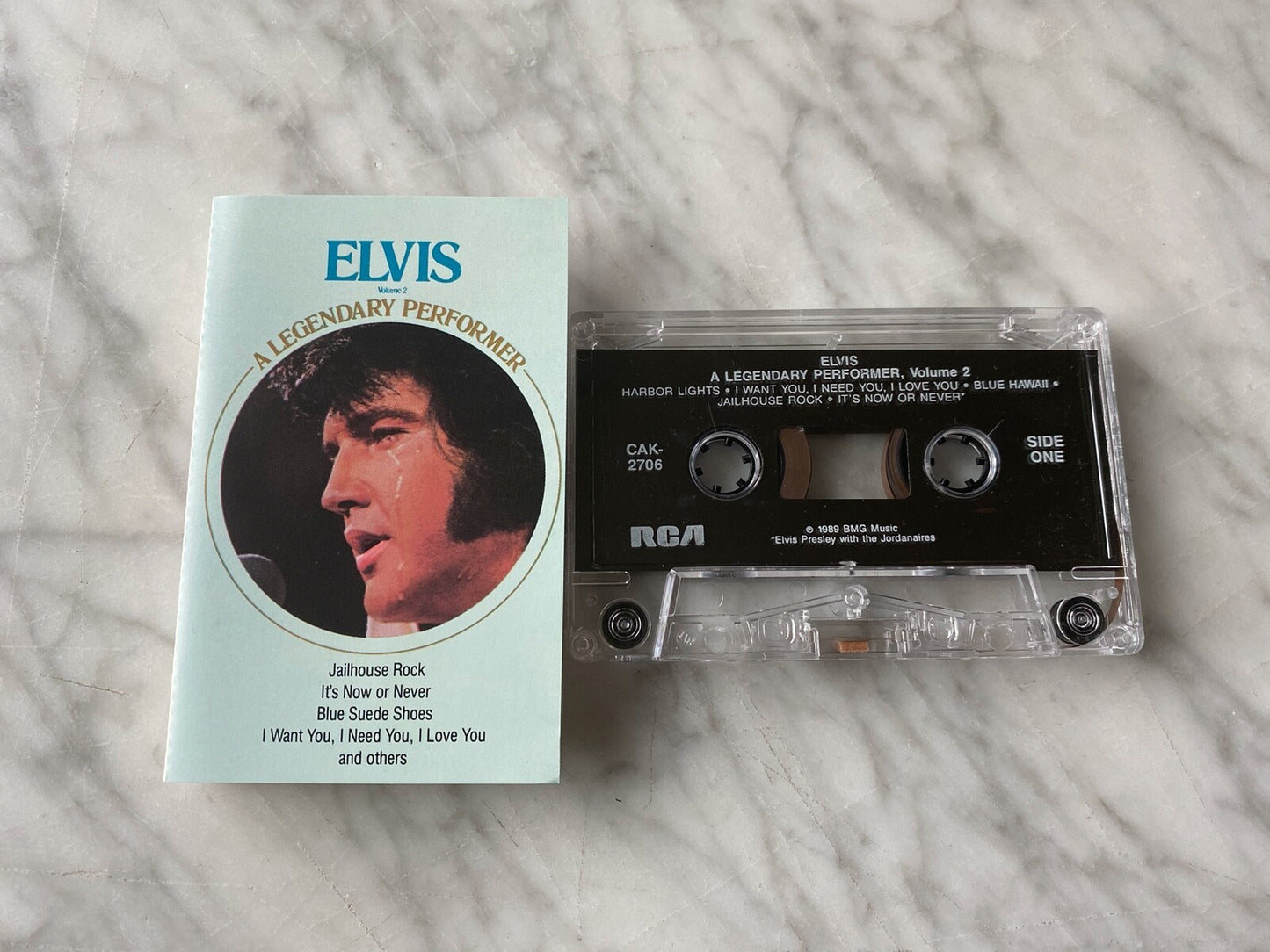 Elvis Presley – Elvis A Legendary Performer (1989)