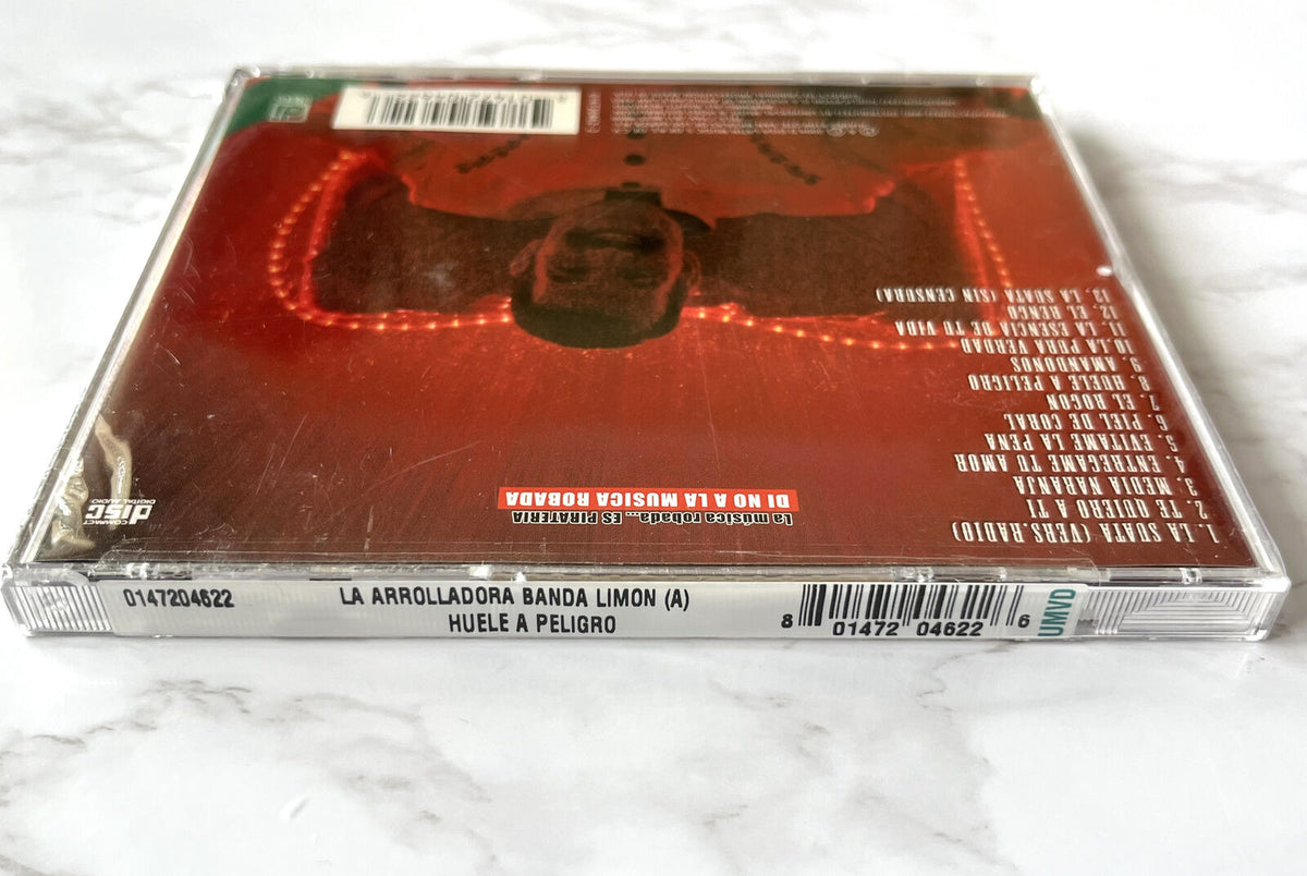 La Arrolladora Banda Limon – Huele A Peligro (2004)