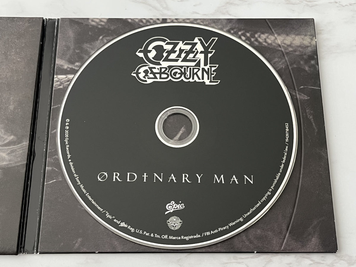 Ozzy Osbourne – Ordinary Man (Signed, Deluxe Edition, Digipak) (2020)