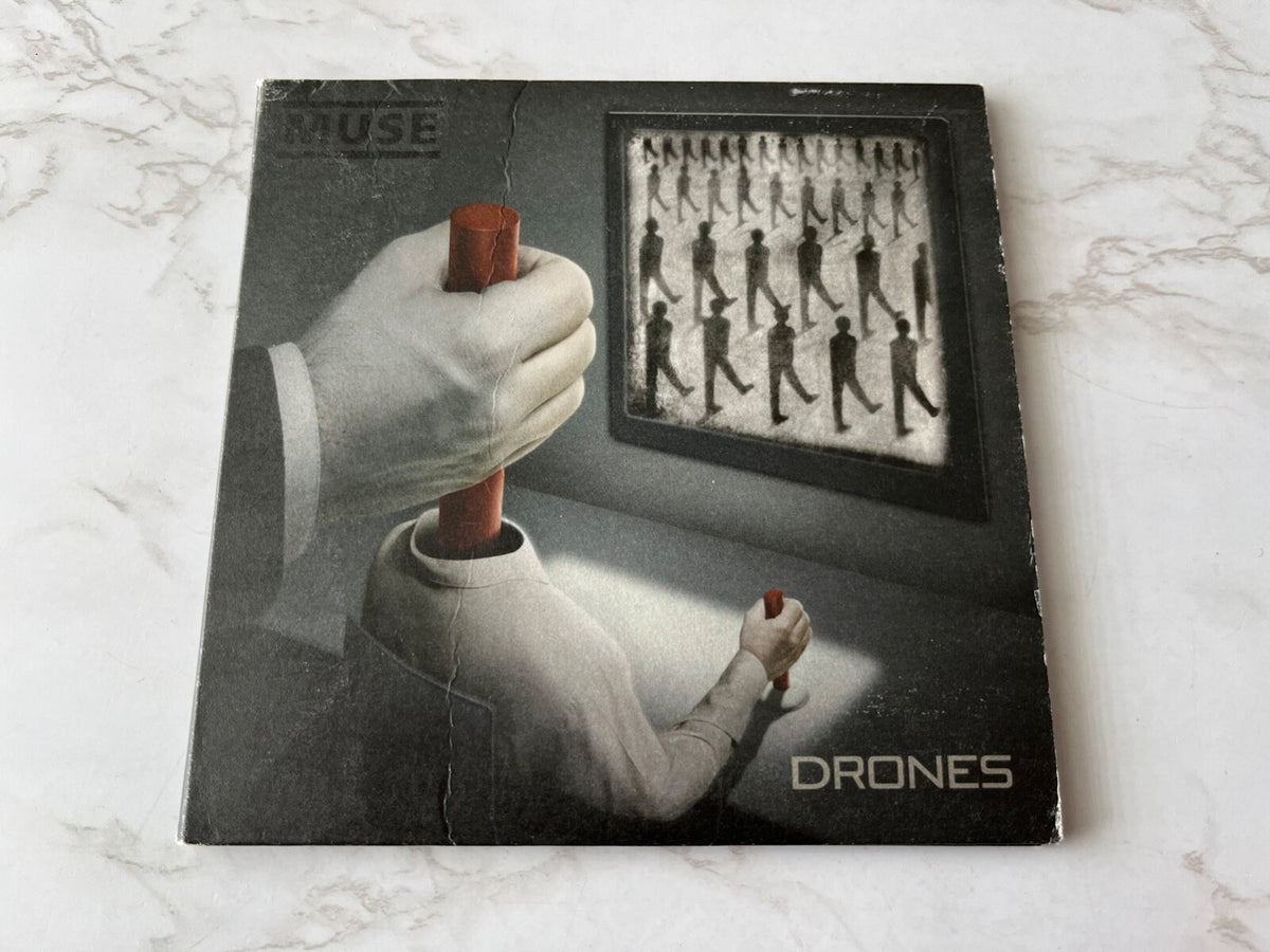 Muse – Drones (Digipak) (2015) [ORIGINAL USA PRESS]